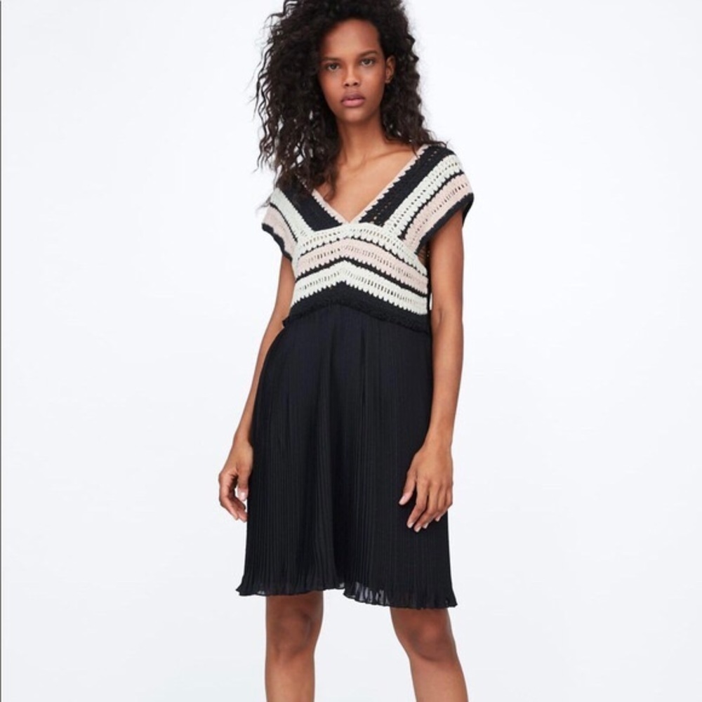 Zara crochet pleated dress